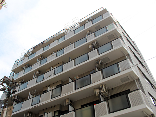 クリオ川崎1番館の外観