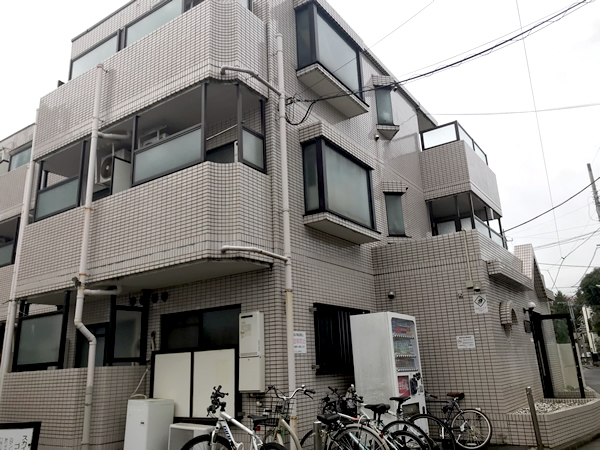 スカイコート世田谷上馬の外観