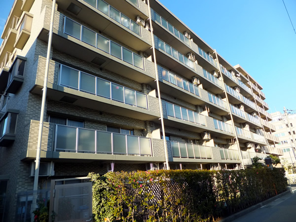 アイディーコート本厚木2番館の外観