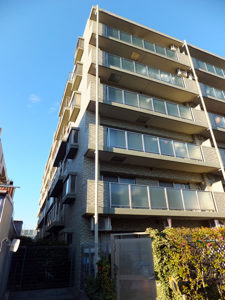 アイディーコート本厚木2番館の外観