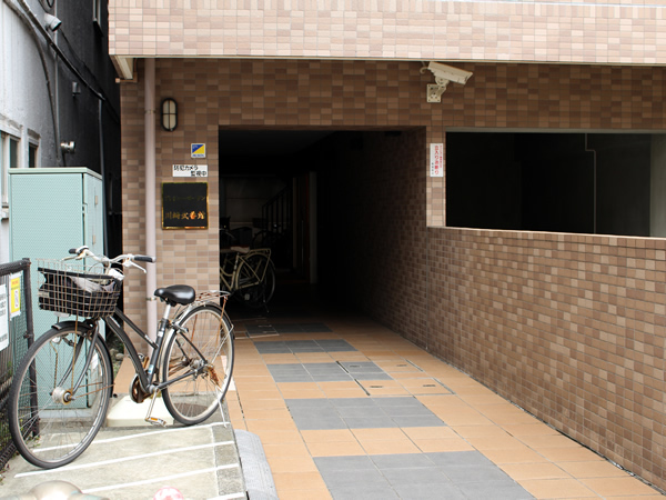 プレジャーガーデン川崎2番館の外観