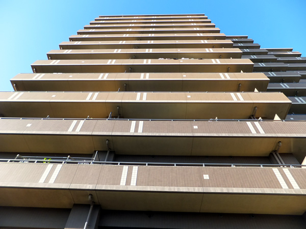 日神パレステージ本厚木グランビューの外観