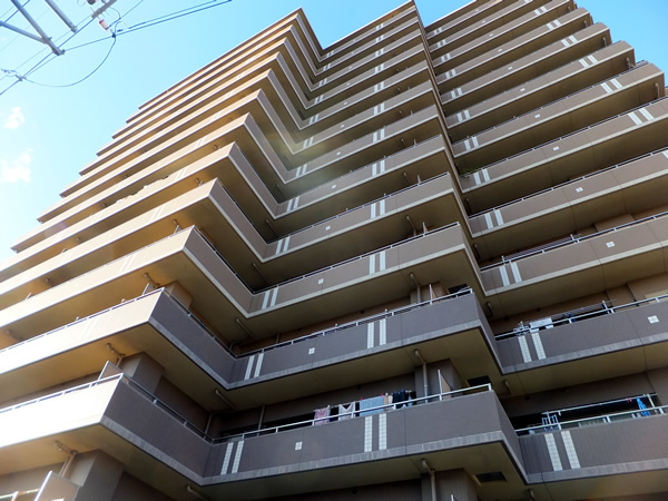 日神パレステージ本厚木グランビューの外観