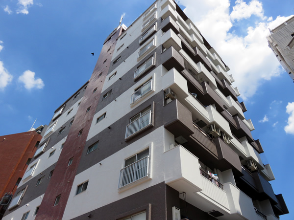 パラスト池袋の外観