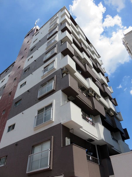 パラスト池袋の外観