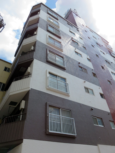 パラスト池袋の外観