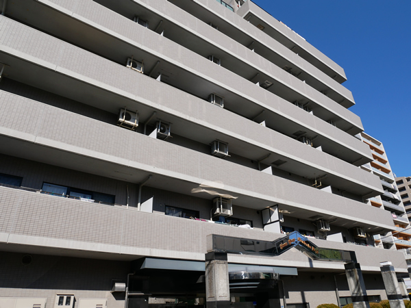 ライオンズプラザ平塚第2の外観