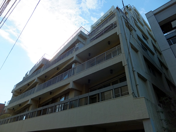 高輪アビタシオンの外観