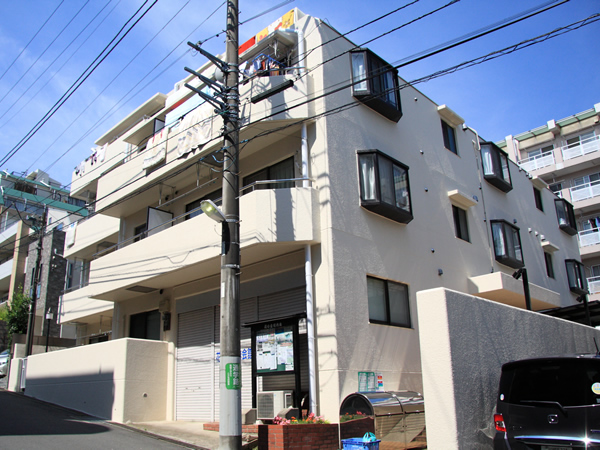 ニチメン宮崎台ハイツの外観