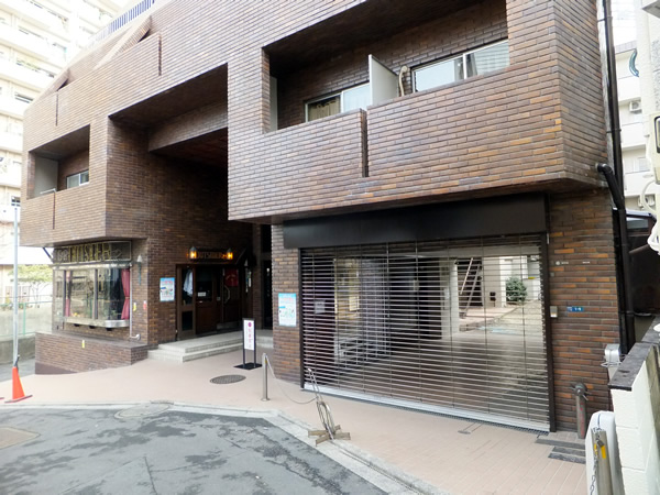 サンパティオ高田馬場の外観