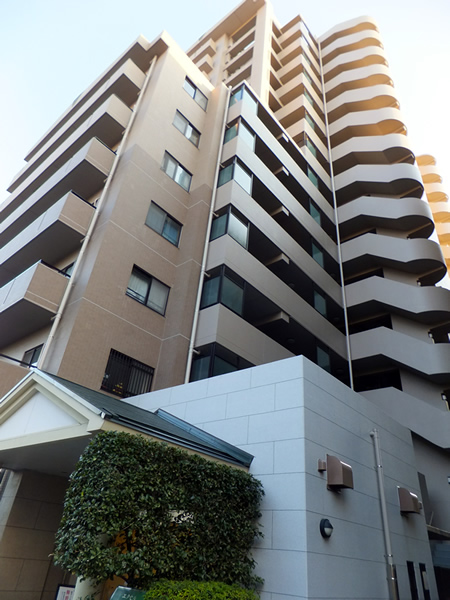 エクセル本厚木の外観