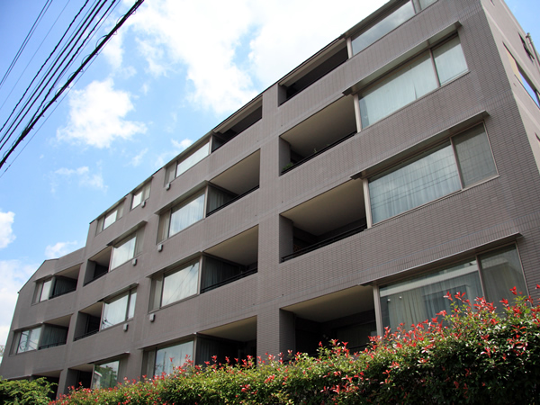 エクレールガーデン宮崎台の外観