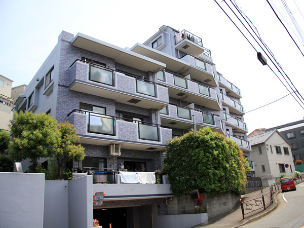 セザール第3梶ヶ谷の外観