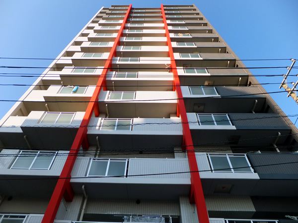 ネオスアクシア本厚木コアフィールの外観