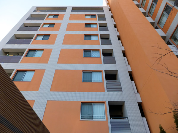 伊勢原桜台ツインテラスの外観