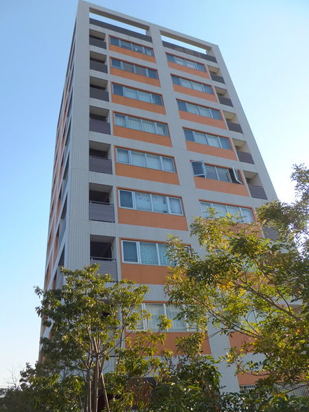 伊勢原桜台ツインテラスの外観