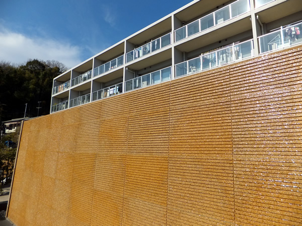 ハウス生田シナリーテラスの外観