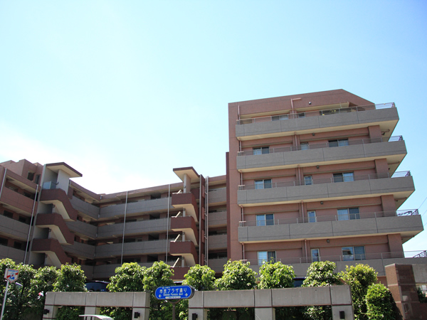 ヒルズ梶が谷姿見台の外観