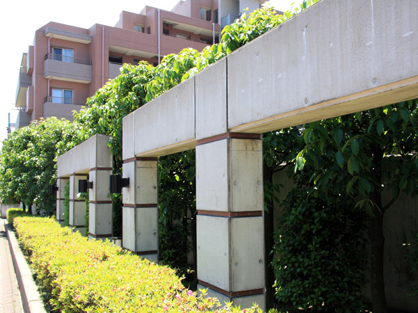 ヒルズ梶が谷姿見台の外観