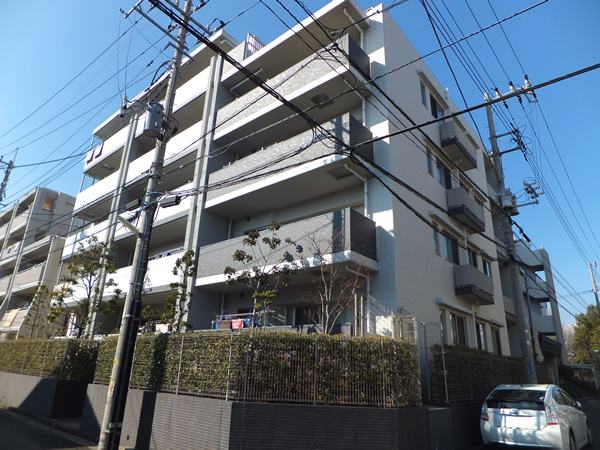 エンゼルレノス港北ブリジアコートの外観