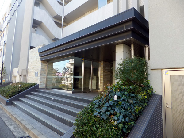 エンゼルレノス港北ブリジアコートの外観