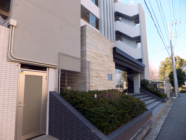 エンゼルレノス港北ブリジアコートの外観