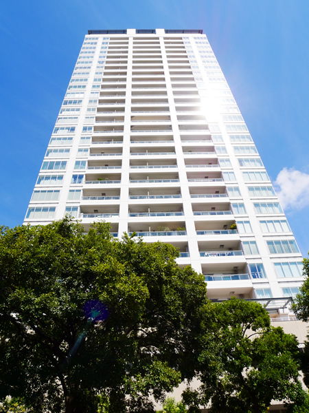 横浜ポートサイドプレイスタワーレジデンスの外観