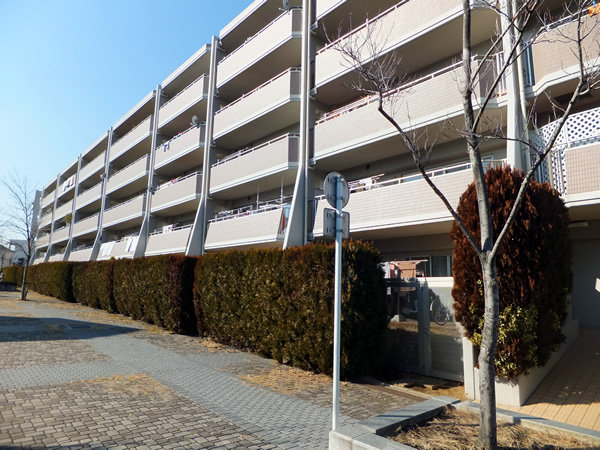 サングレイス港北デュオパークの外観