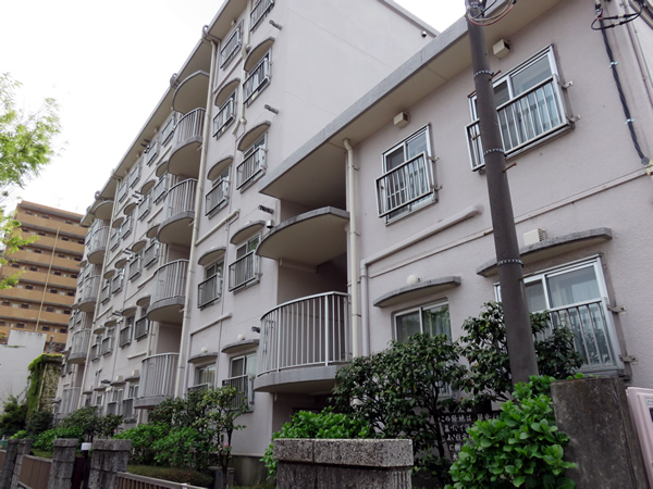 ユニライフ相模大野の外観