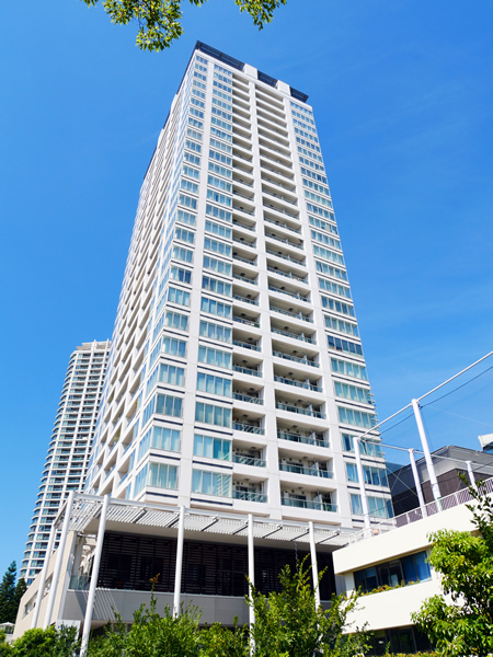 横浜ポートサイドプレイスタワーレジデンスの外観