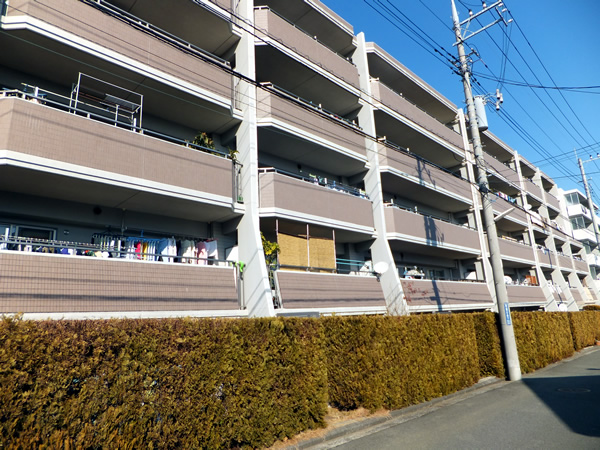 サングレイス港北デュオガーデンの外観