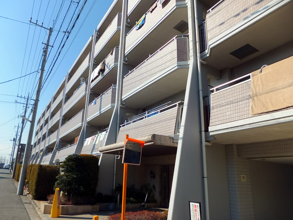 サングレイス港北デュオガーデンの外観