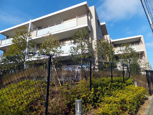 ドレッセたまプラーザマシェリの外観