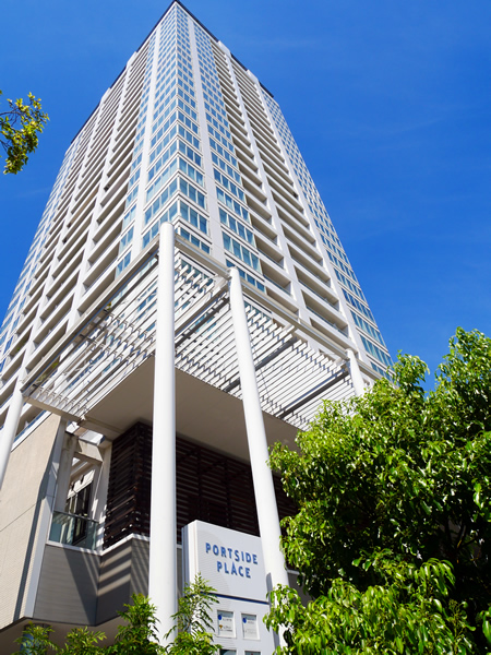 横浜ポートサイドプレイスタワーレジデンスの外観