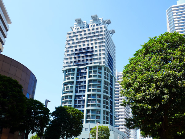 アルテ横浜の外観