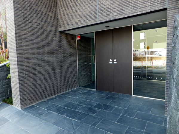 ドレッセたまプラーザレジデンスの外観