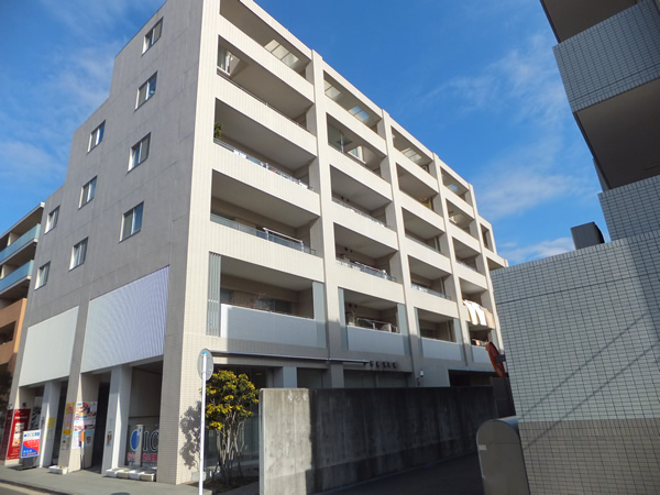 ウェルフェアステージたまプラーザクレシオの外観