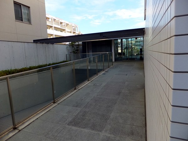 ウェルフェアステージたまプラーザクレシオの外観