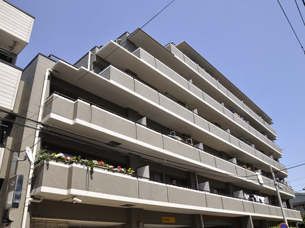 東急ドエルアルス鶴見の外観