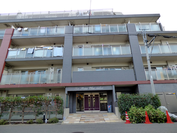 サンアリーナ中央林間の外観