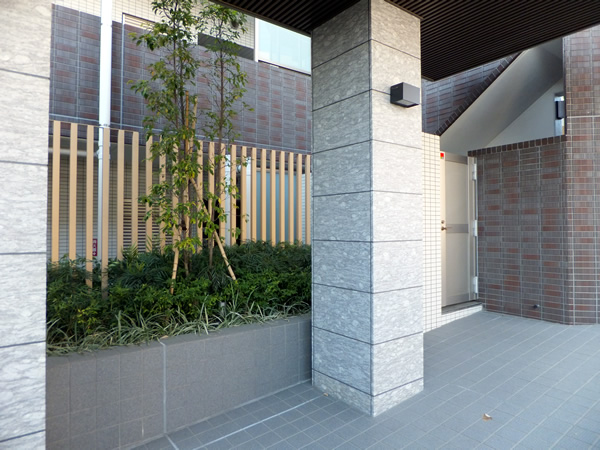 ベリスタあざみ野の外観