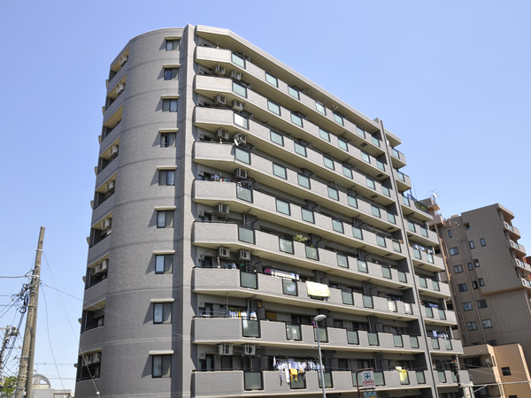 サングレイス鶴見の外観