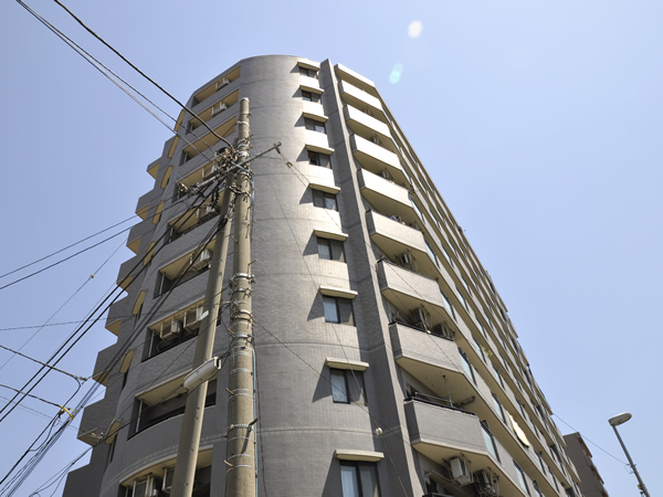 サングレイス鶴見の外観