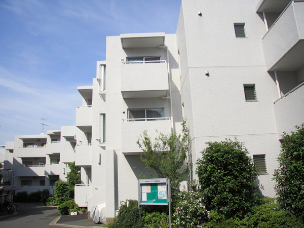 梶ヶ谷パークハイツの外観