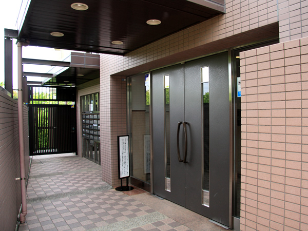 コスモ宮崎台グランデュールの外観