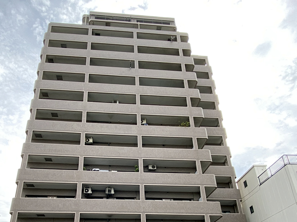 ハイシティ日暮里東の外観