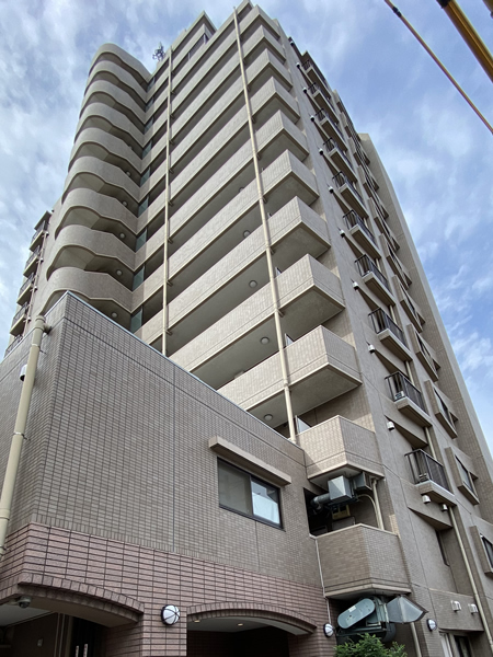 ハイシティ日暮里東の外観