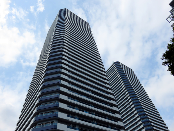 ザ・ヨコハマタワーズタワーウエストの外観