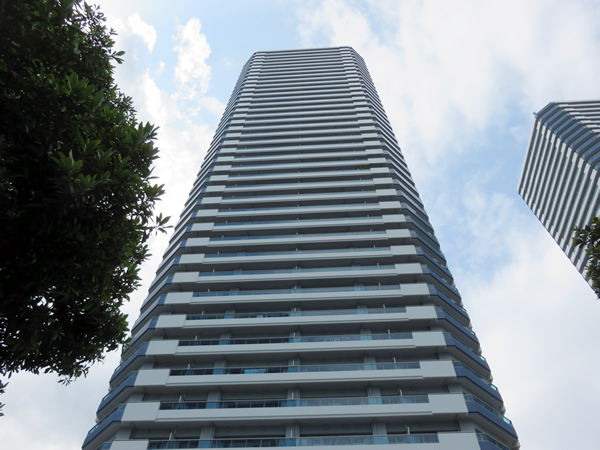 ザ・ヨコハマタワーズタワーウエストの外観