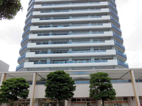 ザ・ヨコハマタワーズタワーウエストの外観